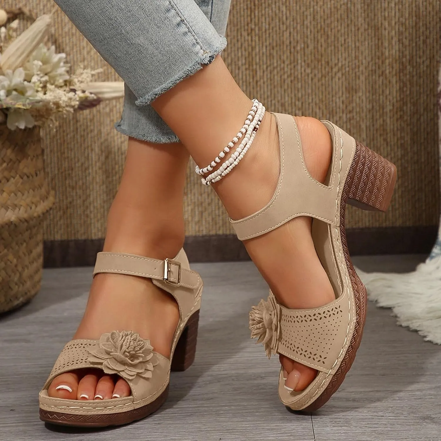 Peep Toe Sandals for Women 2025 Summer Casual Flower Hollow Out Platform Heels Sandals Breathable Sandal Comfortable Chunky Ankle Strap Wedding Shoes Dressy Outdoor Party Working Shoes 2025